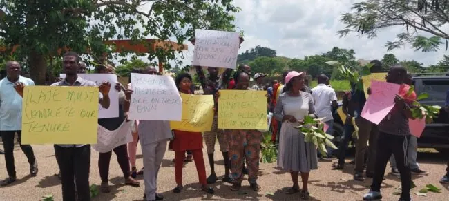 Protesters shut down Ondo Assembly over impeachment plot