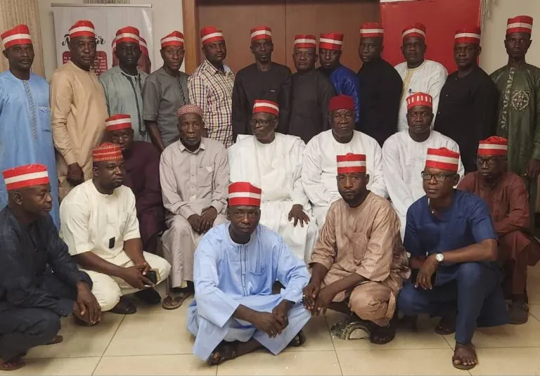 Kwankwaso receives 24 retired military officers into Kwankwasiyya Movement