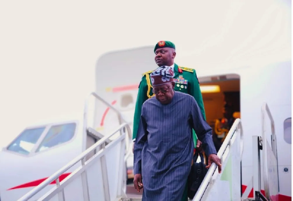 President Bola Ahmed Tinubu disembarking from the presidential aircraft