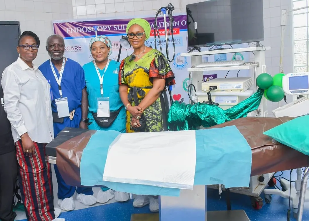 Ogun First Lady, Mrs Bamidele Abiodun, during presentation of Endoscopy machine to OOUTH,